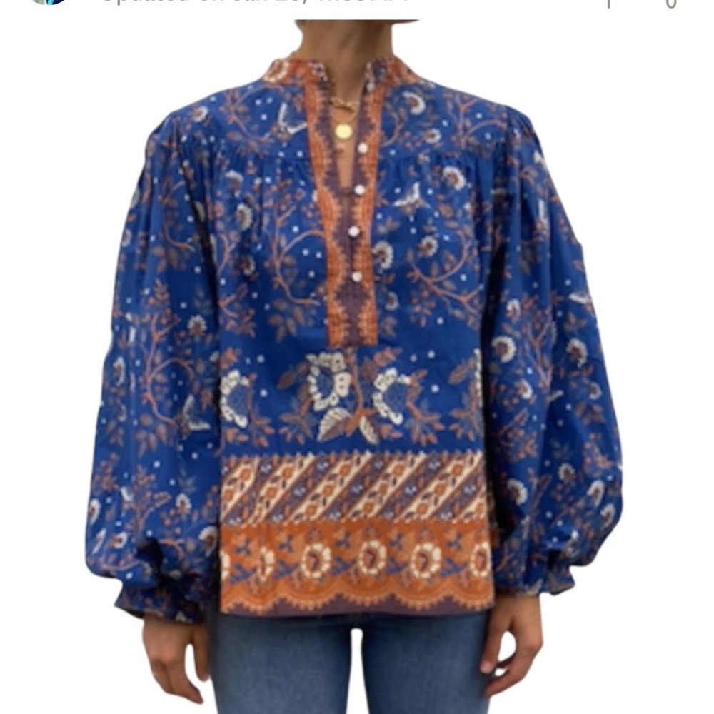 Love the Label Anthropologie balloon sleeve blouse